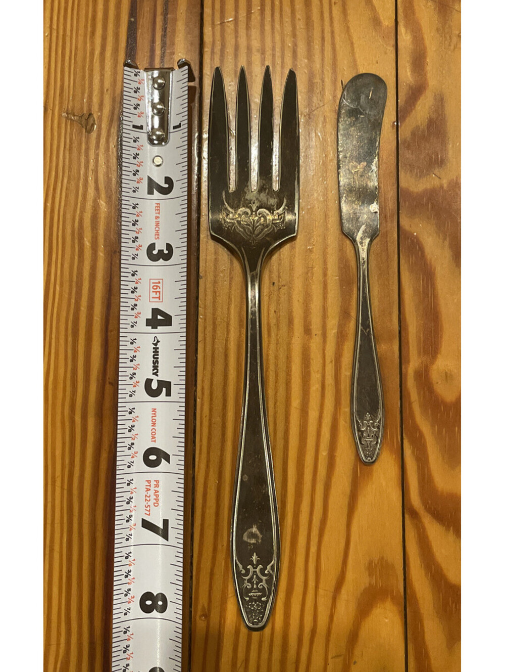 Antique WM Rogers And Son AA Silver Plate Serving Lot Of 2, Unknown Pattern HTF